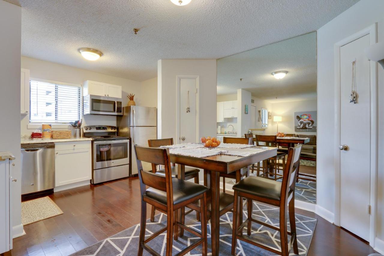 Newly Renovated Hilton Head Retreat, Walk To Beach Hilton Head Island Exterior photo