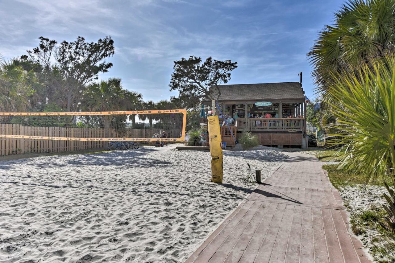 Newly Renovated Hilton Head Retreat, Walk To Beach Hilton Head Island Exterior photo